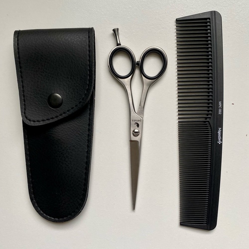 NEW! Sharp professional hair dressing barber scissors shears with case and comb
